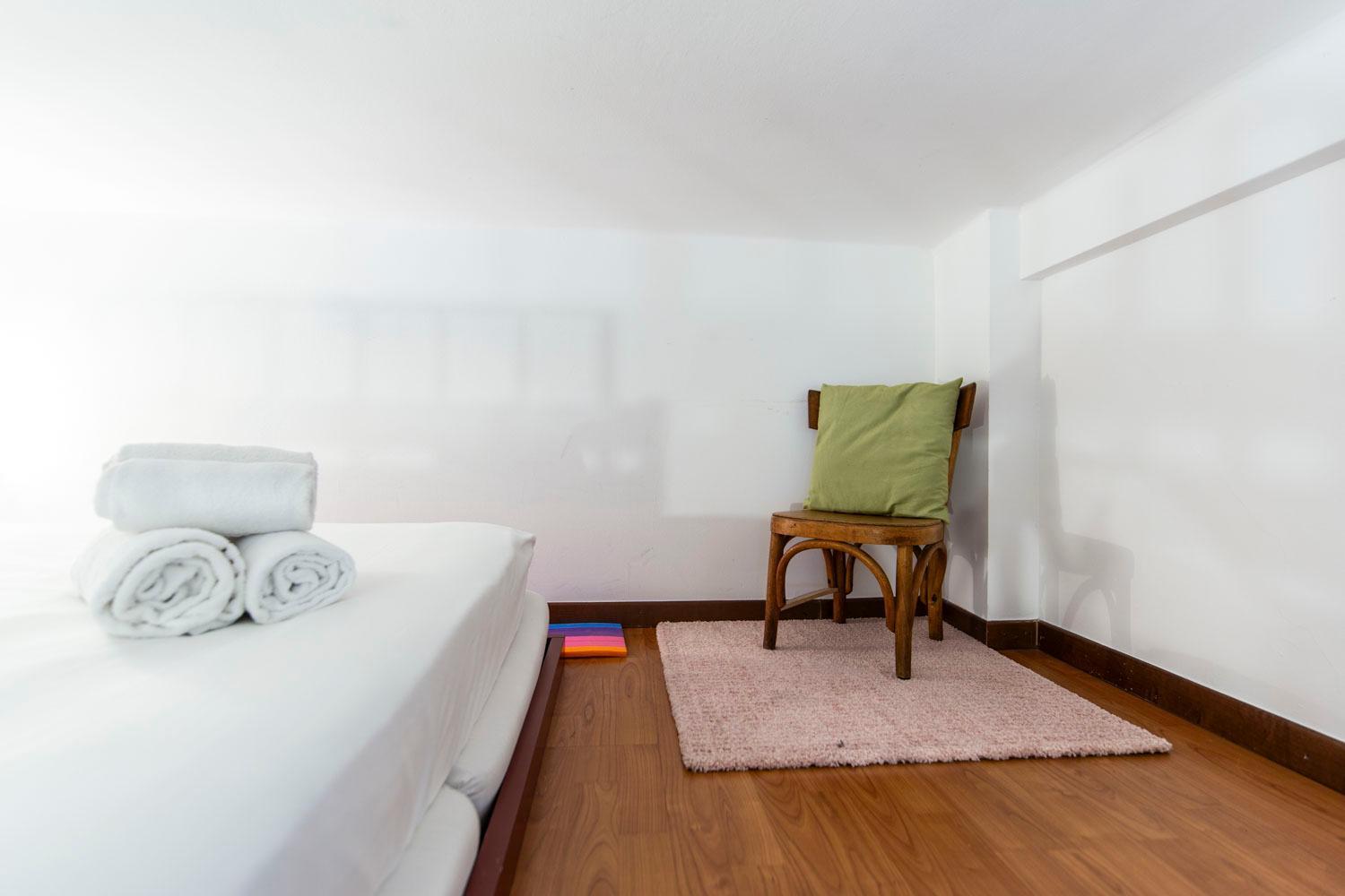 Extensive Terrace Navigli Toy Artistic Apartment Milan Exterior photo